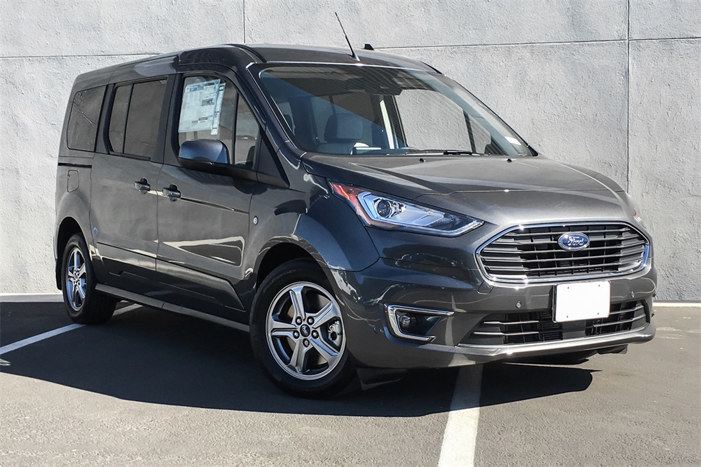 New 2019 Ford Transit Connect Titanium FWD 4D Wagon